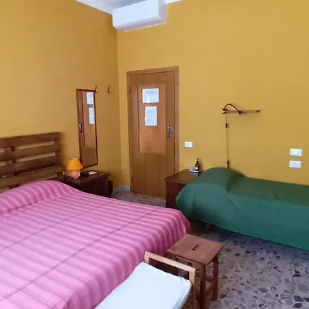 Bed & Breakfast Falcone *