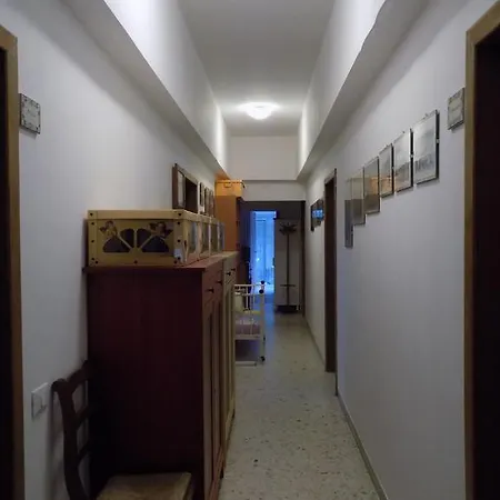 Bed & Breakfast Falcone *